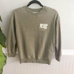 H&M Boys Green NYC Sweatshirt Size 8-10 years Old Sage Green White NYC Logo